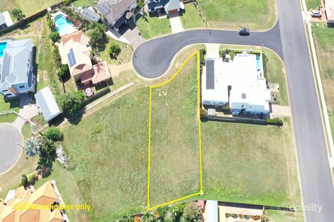 2 Admiralty Pl, Coral Cove, QLD 4670