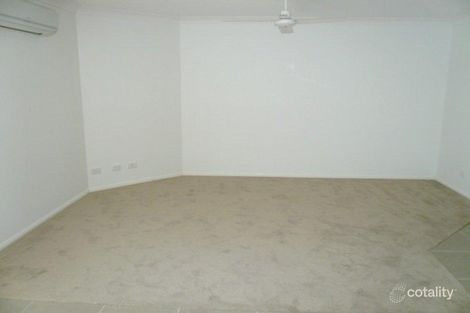 Property photo of 21 Lillypilly Crescent Flinders View QLD 4305