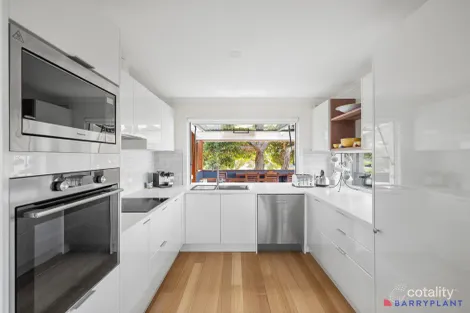 Property photo of 35 Marlin Street Smiths Beach VIC 3922