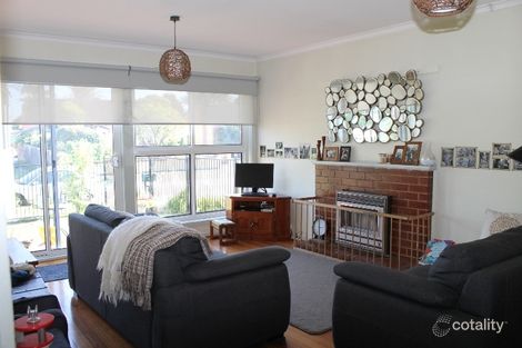 Property photo of 1/8 Crimson Drive Doveton VIC 3177