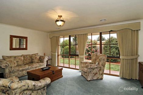 Property photo of 8 Fay Court Somerville VIC 3912