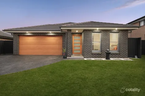 Property photo of 7 Pickard Street Thirlmere NSW 2572