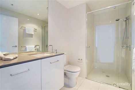 Property photo of 2483/9 Ferny Avenue Surfers Paradise QLD 4217