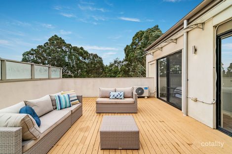 Property photo of 36 Muyan Circuit Burwood VIC 3125