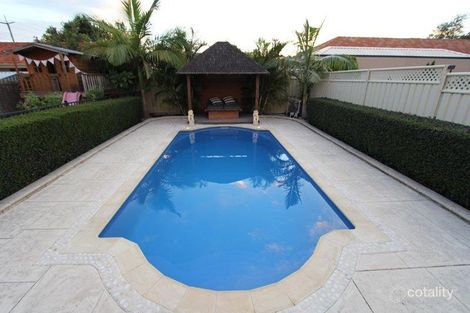 Property photo of 4 Finlay Court Rivervale WA 6103