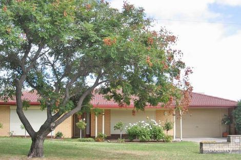 34 Leeds Ave, Hope Valley, SA 5090
