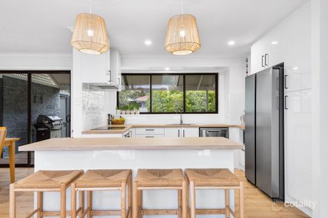 Property photo of 15 Paltarra Grove Aberfoyle Park SA 5159