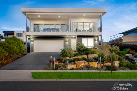 Property photo of 21 Laurette Avenue San Remo VIC 3925