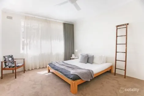 Property photo of 5/30 Clarence Avenue Dee Why NSW 2099