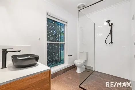 Property photo of 2 Eversleigh Court Nambour QLD 4560