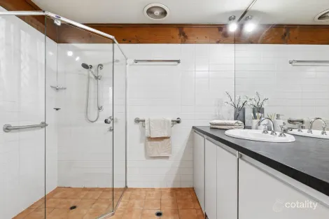 Property photo of 43 Verdun Road Murray Bridge SA 5253