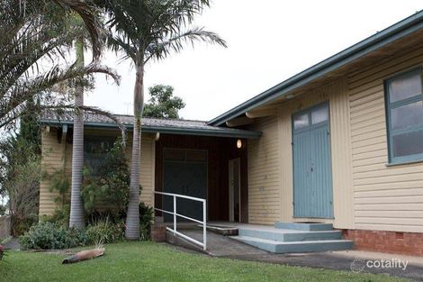 Property photo of 11 Vereker Street Fairy Meadow NSW 2519