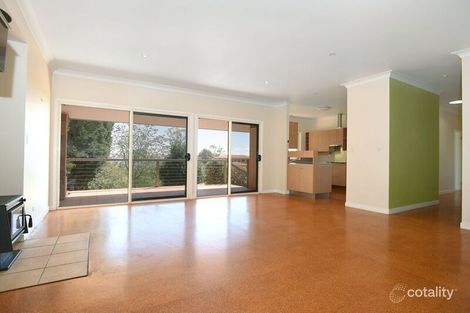 Property photo of 30 Windemere Terrace Mount Lofty QLD 4350