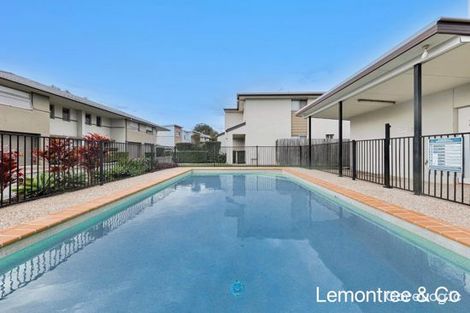 Property photo of 21/20 Kianawah Road South Manly West QLD 4179