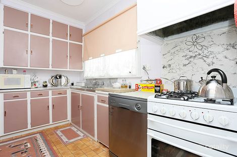 Property photo of 18 Finch Street Norlane VIC 3214