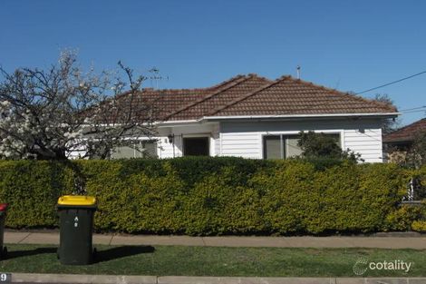 9 Haldane Rd, Niddrie, VIC 3042
