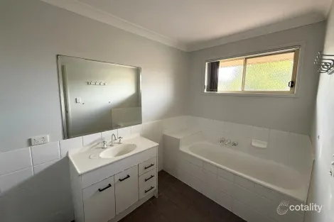 Property photo of 9 Meadowview Drive Morayfield QLD 4506