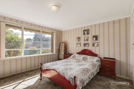 Property photo of 2 Bambra Court Mount Waverley VIC 3149