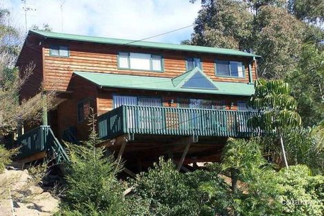 12 Ashley Ave, Farmborough Heights, NSW 2526