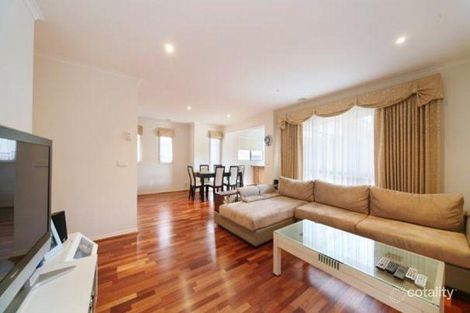 Property photo of 2/1628 Dandenong Road Huntingdale VIC 3166