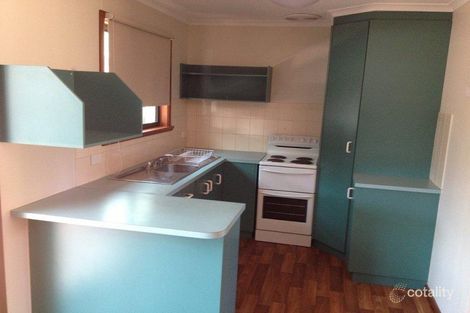 Property photo of 11 Maidos Grove Valley View SA 5093