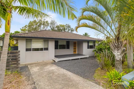 82 Hume Bvd, Killarney Vale, NSW 2261