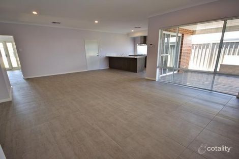 Property photo of 15 Bellingham Parade Wellard WA 6170