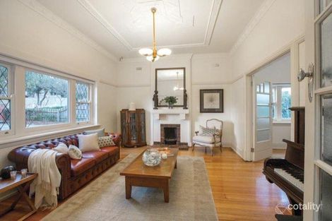 Property photo of 33 Park Road Glen Iris VIC 3146