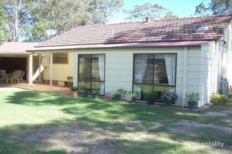 Property photo of 18 Annetts Parade Mossy Point NSW 2537