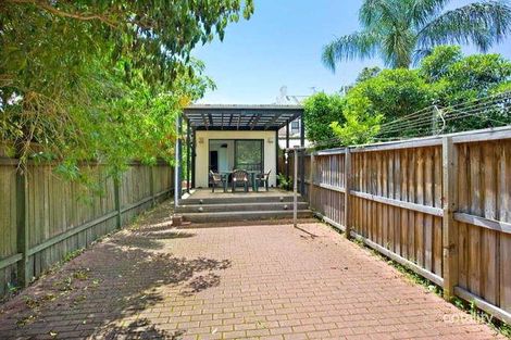 Property photo of 1 Commodore Street Newtown NSW 2042