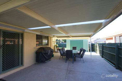 Property photo of 28 Flemington Crescent Werribee VIC 3030