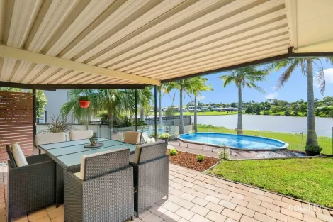 17 Lochend Cct, East Maitland, NSW 2323