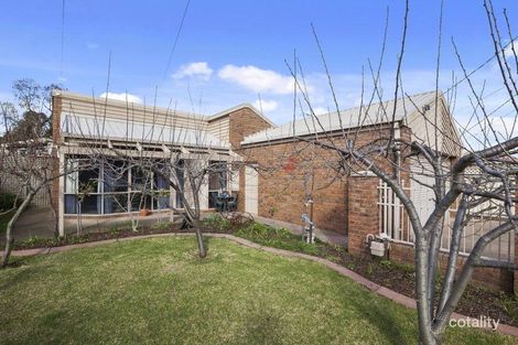 Property photo of 4 Willow Crescent Bell Park VIC 3215