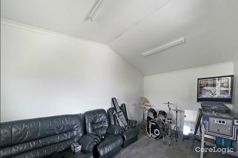 Property photo of 16 Bird Place St Helens Park NSW 2560