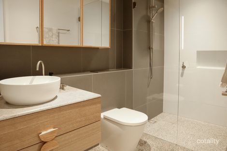 Property photo of 108/25 Honeysuckle Drive Newcastle NSW 2300
