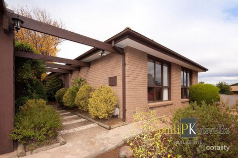 Property photo of 23 Carr Crescent Wanniassa ACT 2903