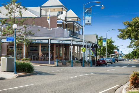 Property photo of 2/26 Yamboyna Street Manly QLD 4179