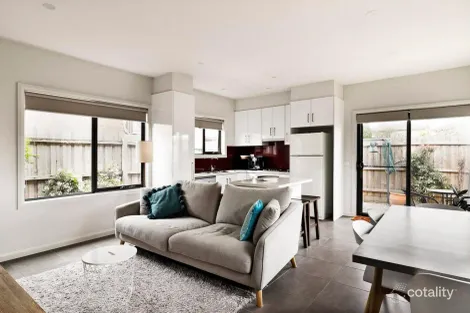 3/2 Mack St, Reservoir, VIC 3073