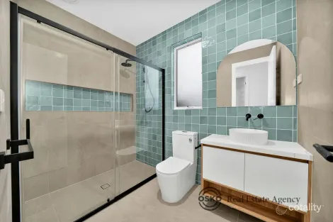 Property photo of 45 Stacey Parade Mount Cottrell VIC 3024