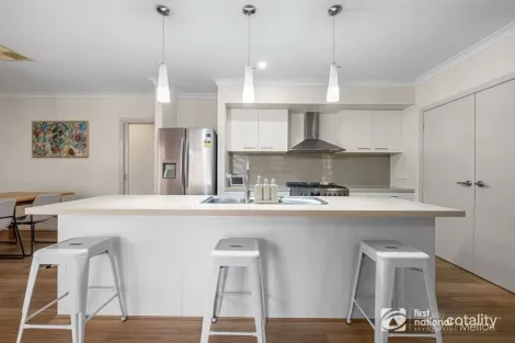 Property photo of 7 Eaglehawk Boulevard Eynesbury VIC 3338