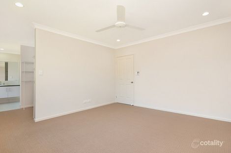 Property photo of 35 Quartzborough Promenade Trinity Park QLD 4879