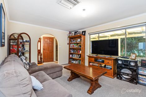 Property photo of 8 Matheson Place Estella NSW 2650