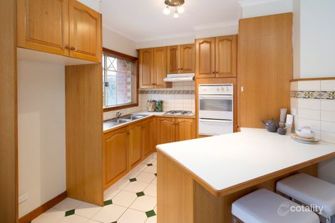 Property photo of 2/166 Surrey Road Blackburn VIC 3130