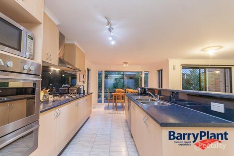 Property photo of 2 Peppertree Avenue Narre Warren South VIC 3805