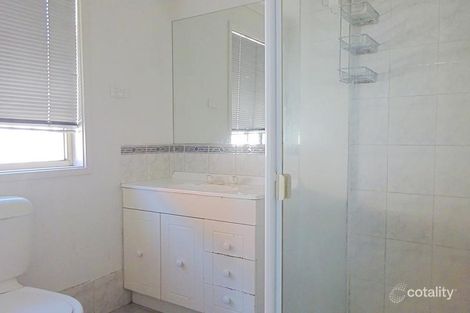 Property photo of 48 Emerald Circuit Craigieburn VIC 3064