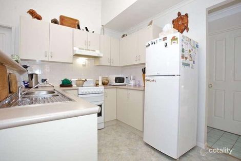 Property photo of 1/18 Eversleigh Road Scarborough QLD 4020