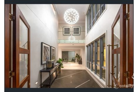 Property photo of 393 Indooroopilly Road Indooroopilly QLD 4068