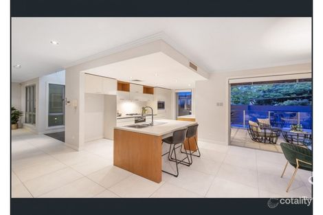Property photo of 393 Indooroopilly Road Indooroopilly QLD 4068