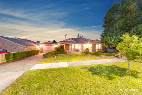 Property photo of 142 Lawless Drive Cranbourne North VIC 3977