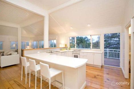 Property photo of 32 Aston Street Toowong QLD 4066